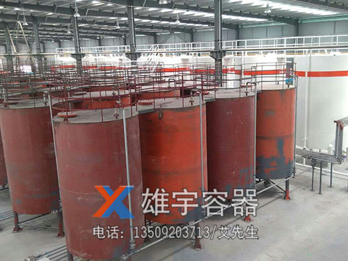 立式儲(chǔ)油罐